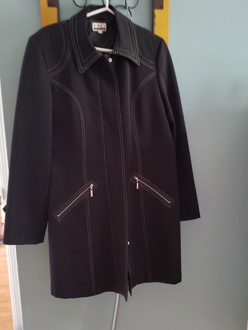 Jones Studio Black Trench Coat with White Contrast Stitch. Length Is 33 Inches